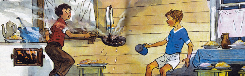 Мишка достал сковородку